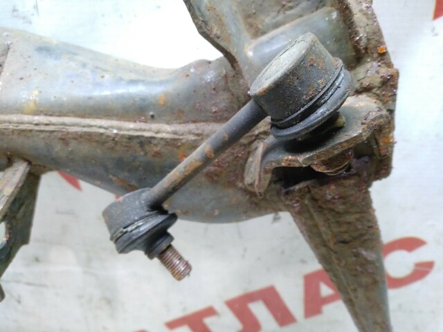 Рычаг TOYOTA Avensis 