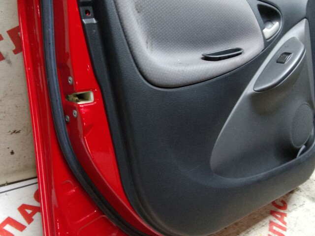 Дверь TOYOTA Vitz 