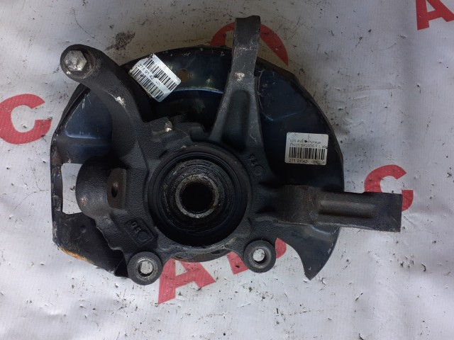 Ступица NISSAN Avenir 