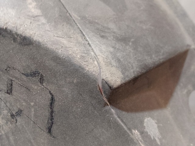 Подкрылок MAZDA Familia 