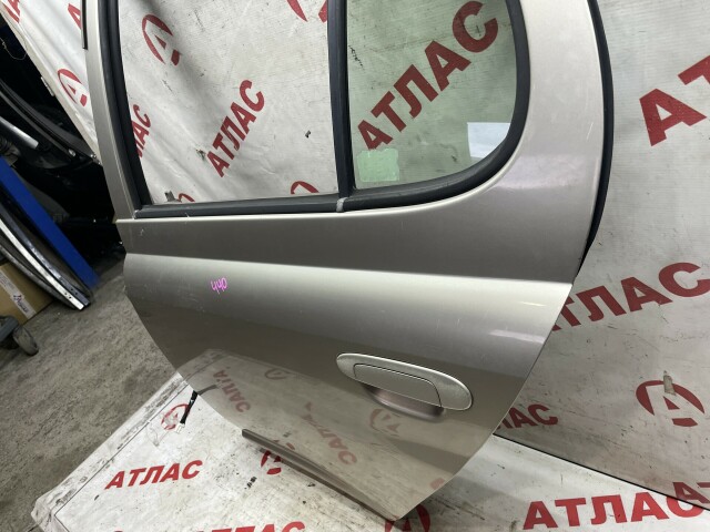 Дверь TOYOTA Platz 