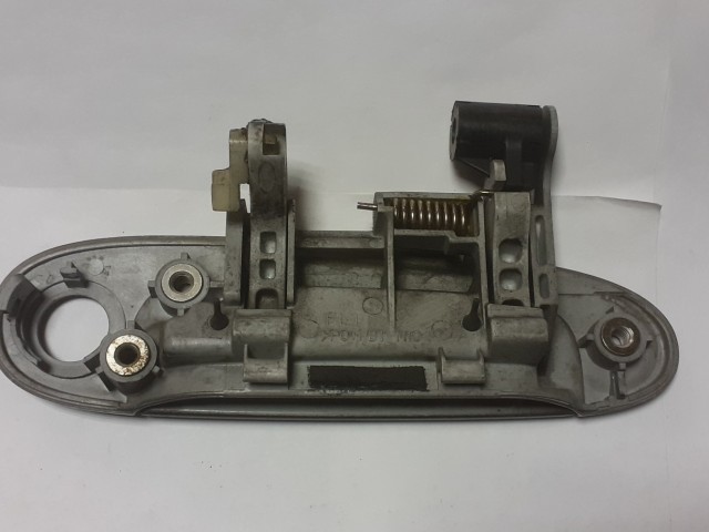 Ручка двери TOYOTA Vitz 