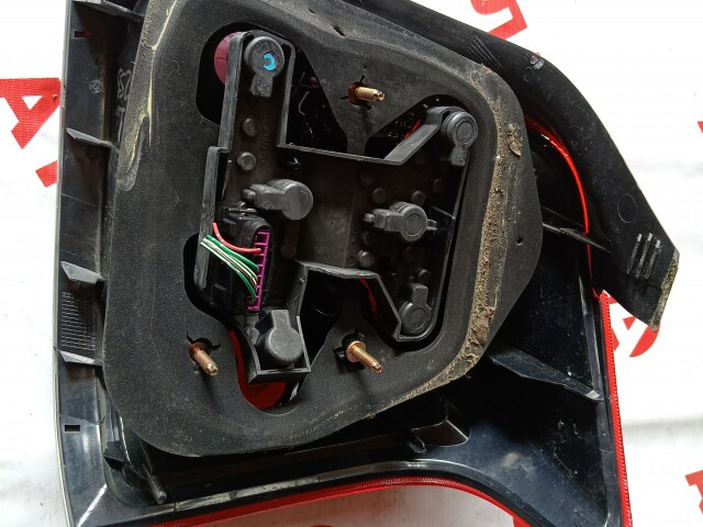 Стоп TOYOTA Avensis 