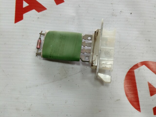 Реостат печки RENAULT Duster 