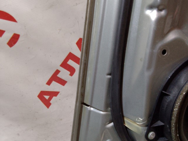 Дверь TOYOTA Avensis 