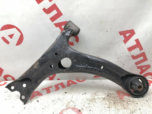 Рычаг TOYOTA Corolla Axio 