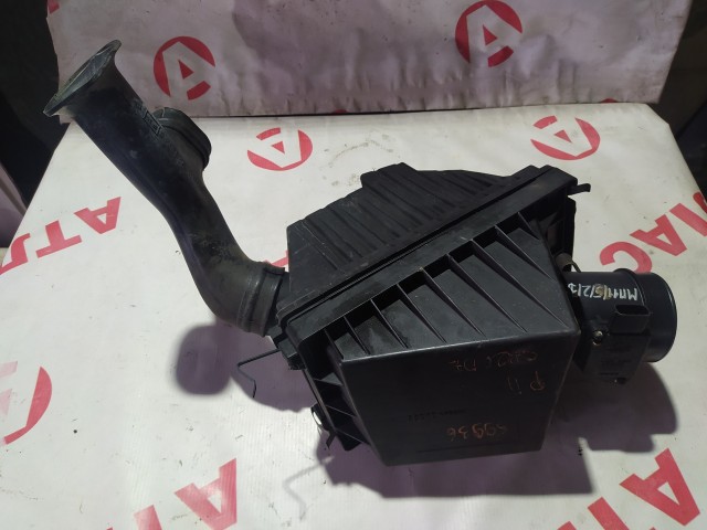 Корпус воздушного фильтра NISSAN Primera SR20-DE