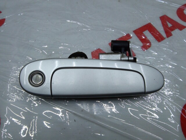 Ручка двери TOYOTA Vitz 