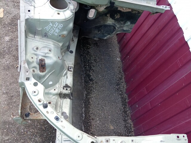 Лонжерон TOYOTA Avensis 