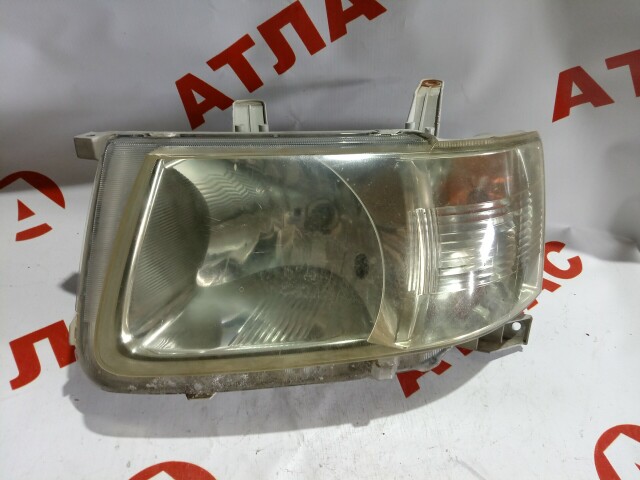 Фара TOYOTA Succeed 