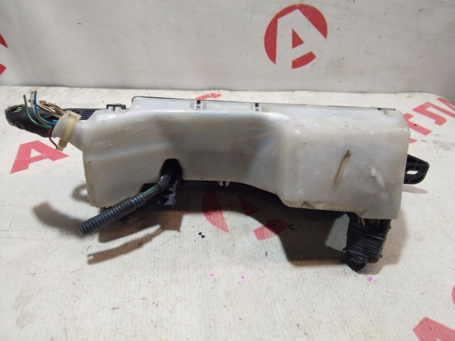 Блок предохранителей TOYOTA Avensis 1AZ-FSE