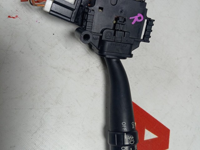 Гитара руля TOYOTA Avensis 