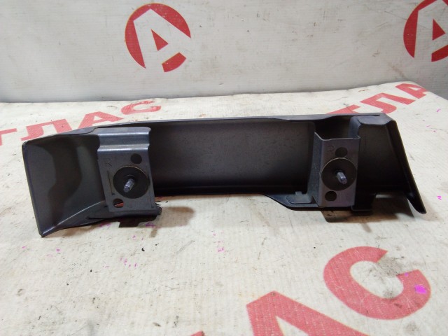 Планка под стоп NISSAN Sunny 