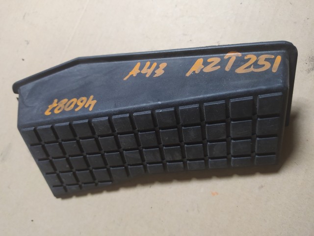 Подставка TOYOTA Avensis 