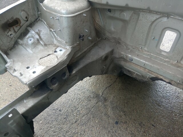 Лонжерон RENAULT Duster 