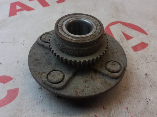 Ступица NISSAN Primera 