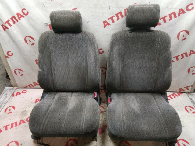 Сиденье TOYOTA Sprinter 