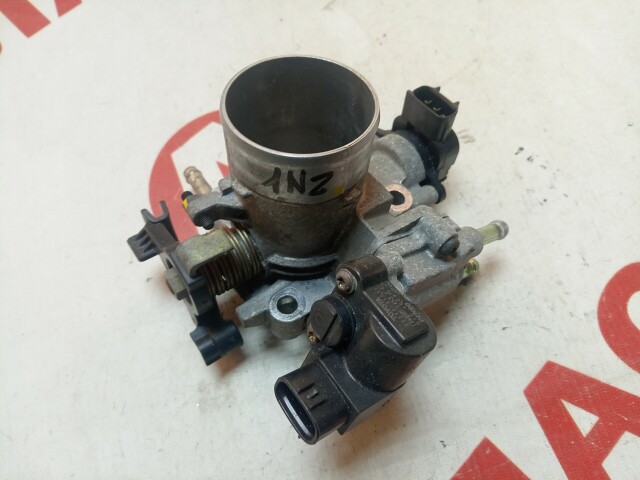 Дроссельная заслонка TOYOTA Corolla Fielder 