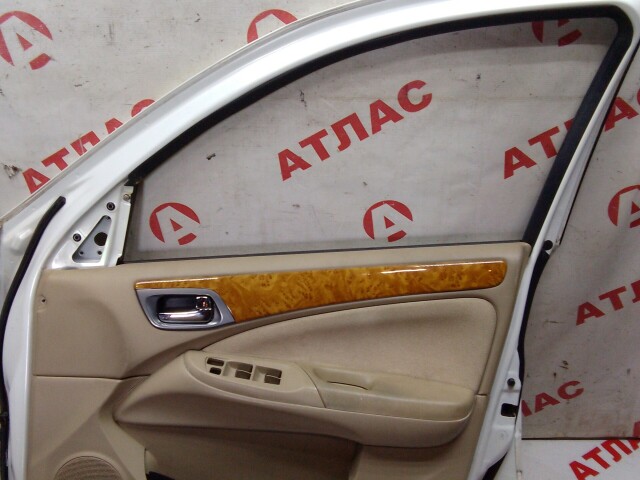 Дверь NISSAN Bluebird Sylphy 