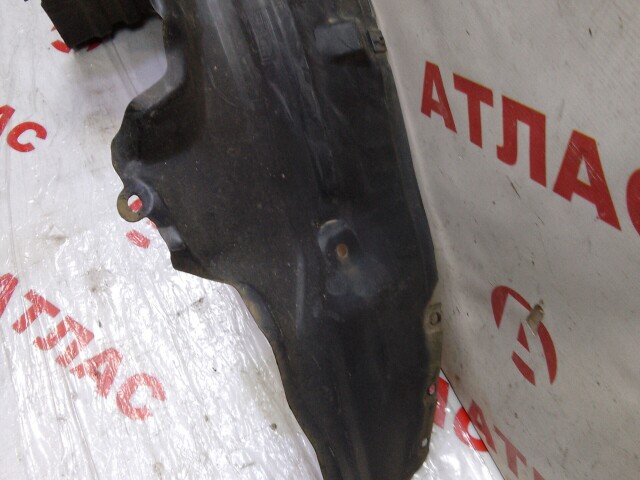 Подкрылок NISSAN Sunny 