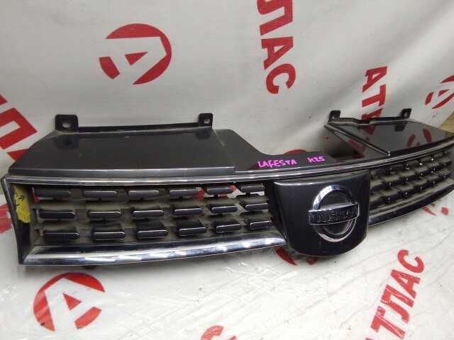 Решетка радиатора NISSAN Lafesta 