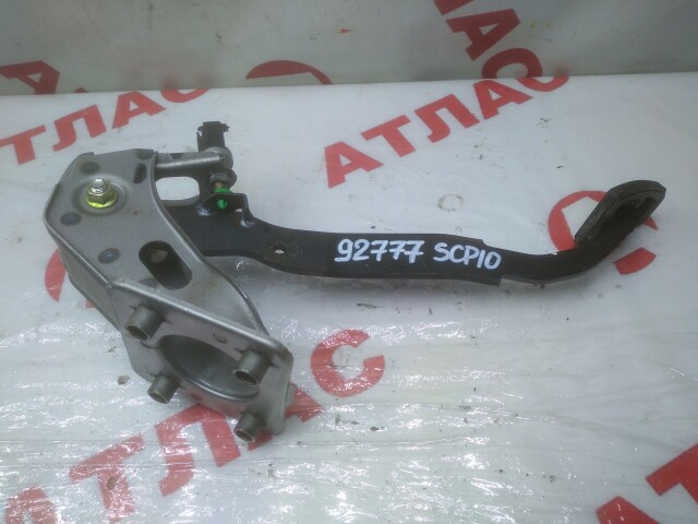 Педаль тормоза TOYOTA Vitz 