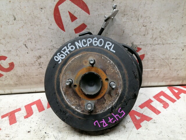 Ступица TOYOTA Ist 