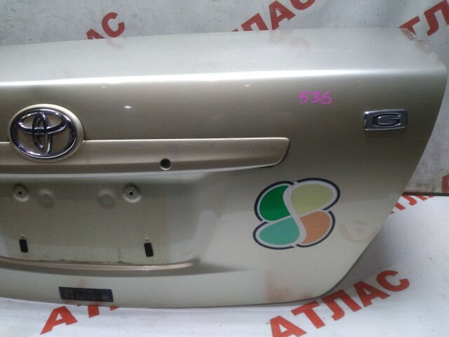 Крышка багажника TOYOTA Corolla Axio 