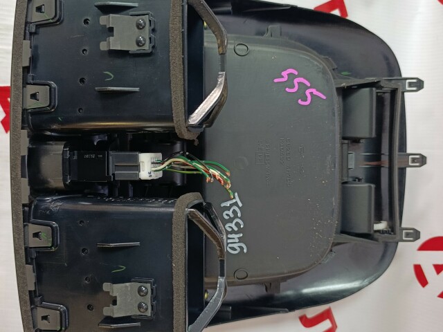 Бардачок NISSAN Bluebird Sylphy 