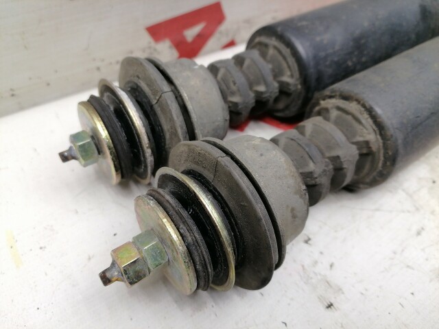 Амортизатор TOYOTA Vitz 