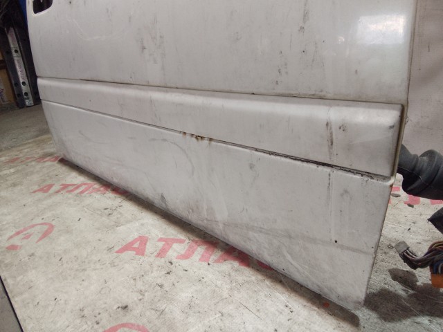 Дверь TOYOTA Carina 