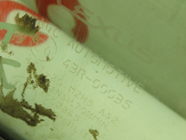 Треугольник (стекло)  LEXUS 