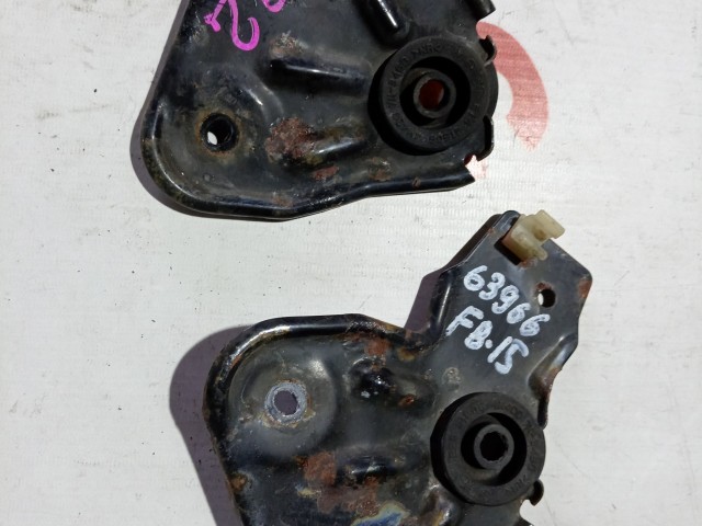 Крепление радиатора NISSAN Sunny 