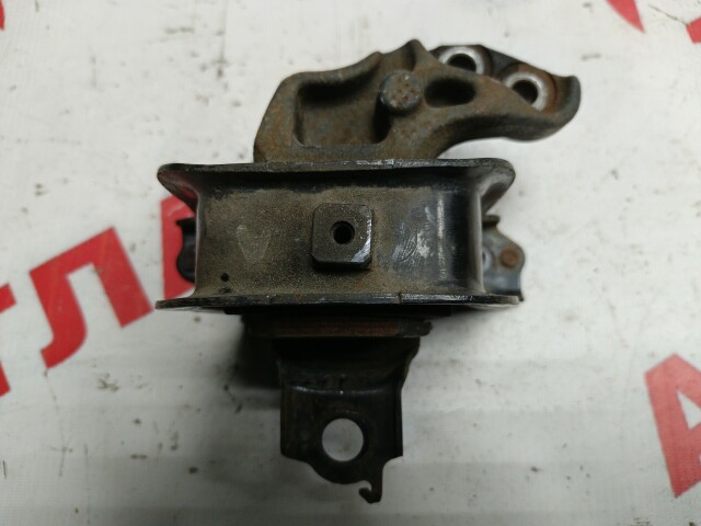 Подушка ДВС TOYOTA Vitz 2SZ-FE