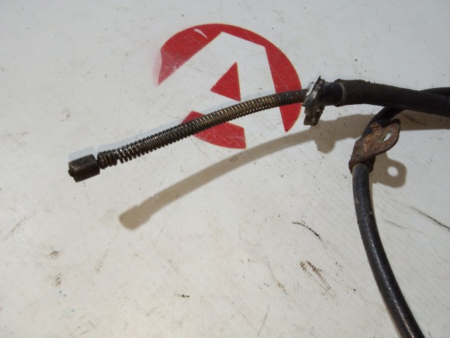 Трос ручника TOYOTA Ist 
