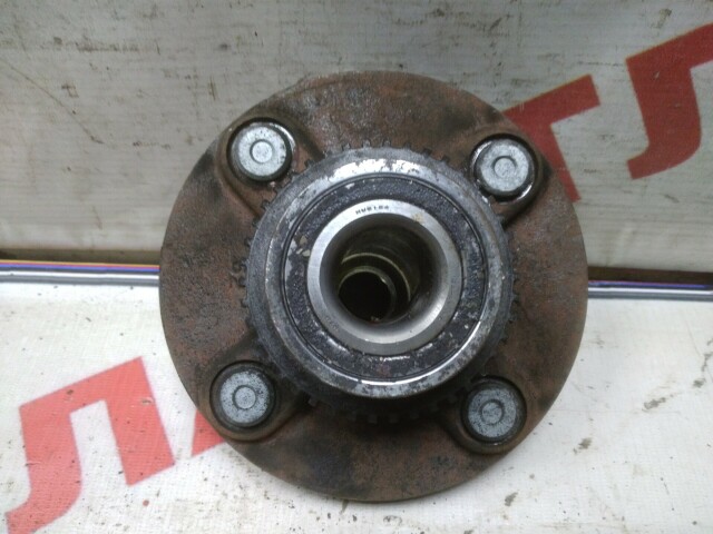 Ступица NISSAN Bluebird Sylphy 