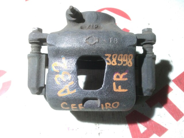 Суппорт NISSAN Cefiro 