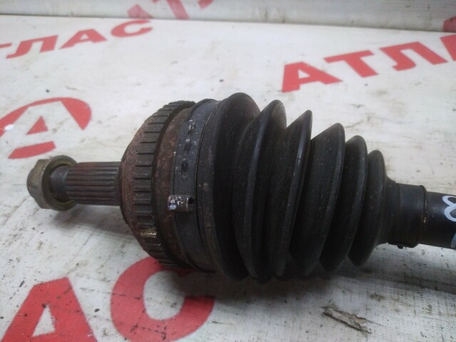 Привод короткий HONDA Stream D17A