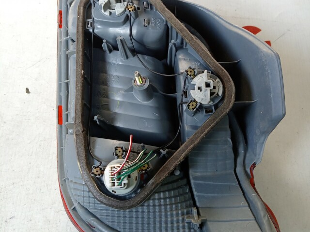 Стоп TOYOTA Vitz 