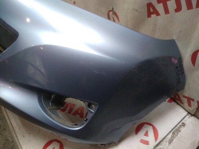 Бампер передний TOYOTA Vitz 