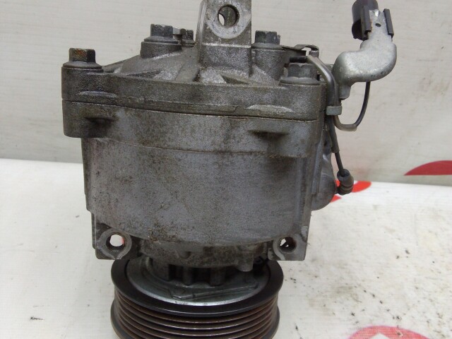 Компрессор кондиционера MITSUBISHI Outlander 4B11