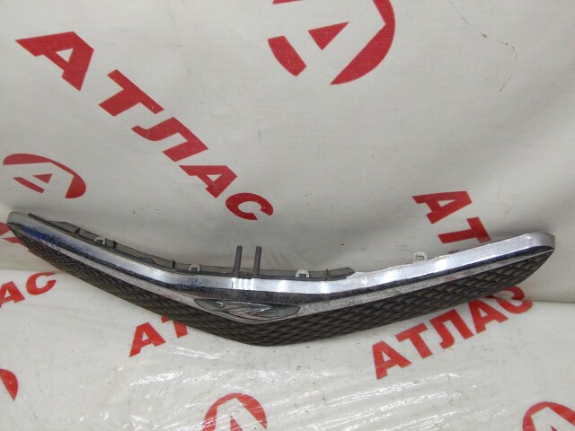 Решетка радиатора TOYOTA Ractis 