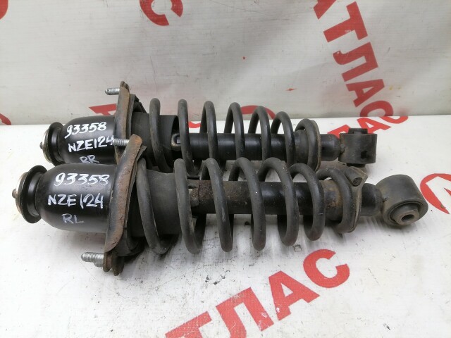 Стойка TOYOTA Corolla Fielder 