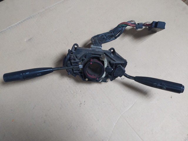 Гитара руля TOYOTA Corolla 