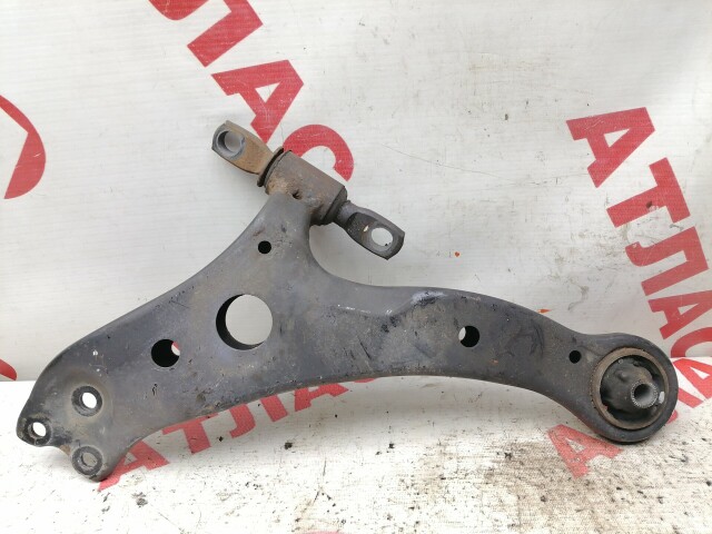 Рычаг TOYOTA Camry 