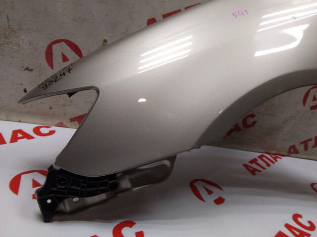 Крыло TOYOTA Corolla 
