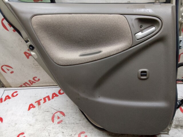 Дверь TOYOTA Platz 