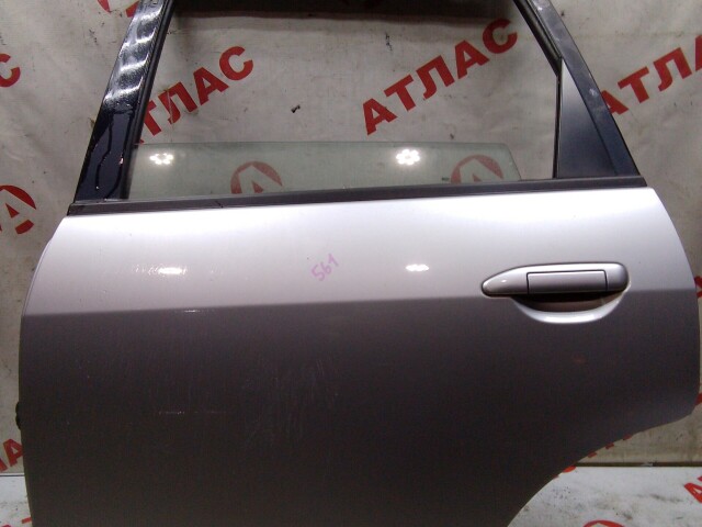 Дверь NISSAN Wingroad 