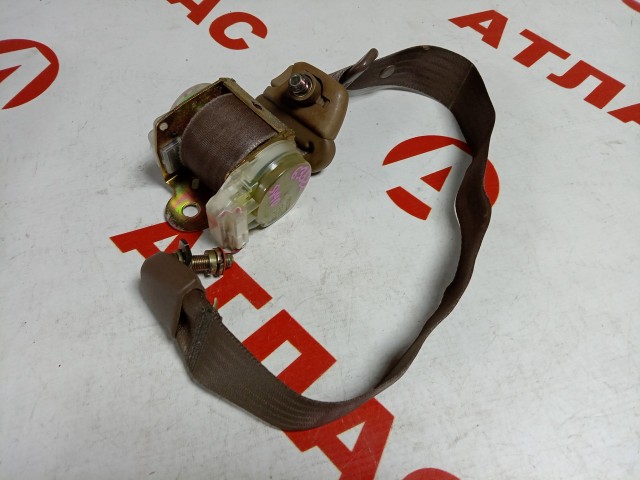 Ремень безопасности TOYOTA Camry 