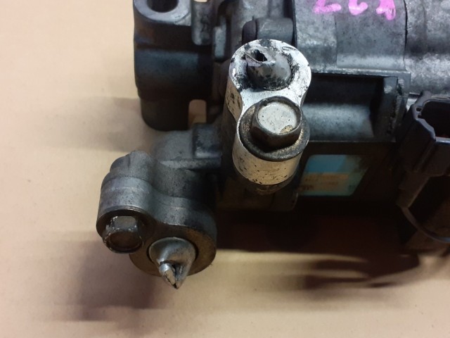 Компрессор кондиционера NISSAN Bluebird Sylphy QG18-DE